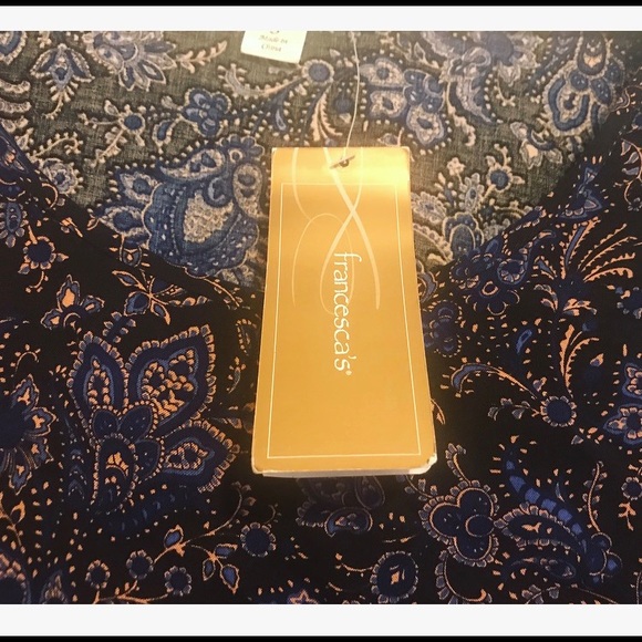 NWT Francesca's Top - Picture 6 of 8